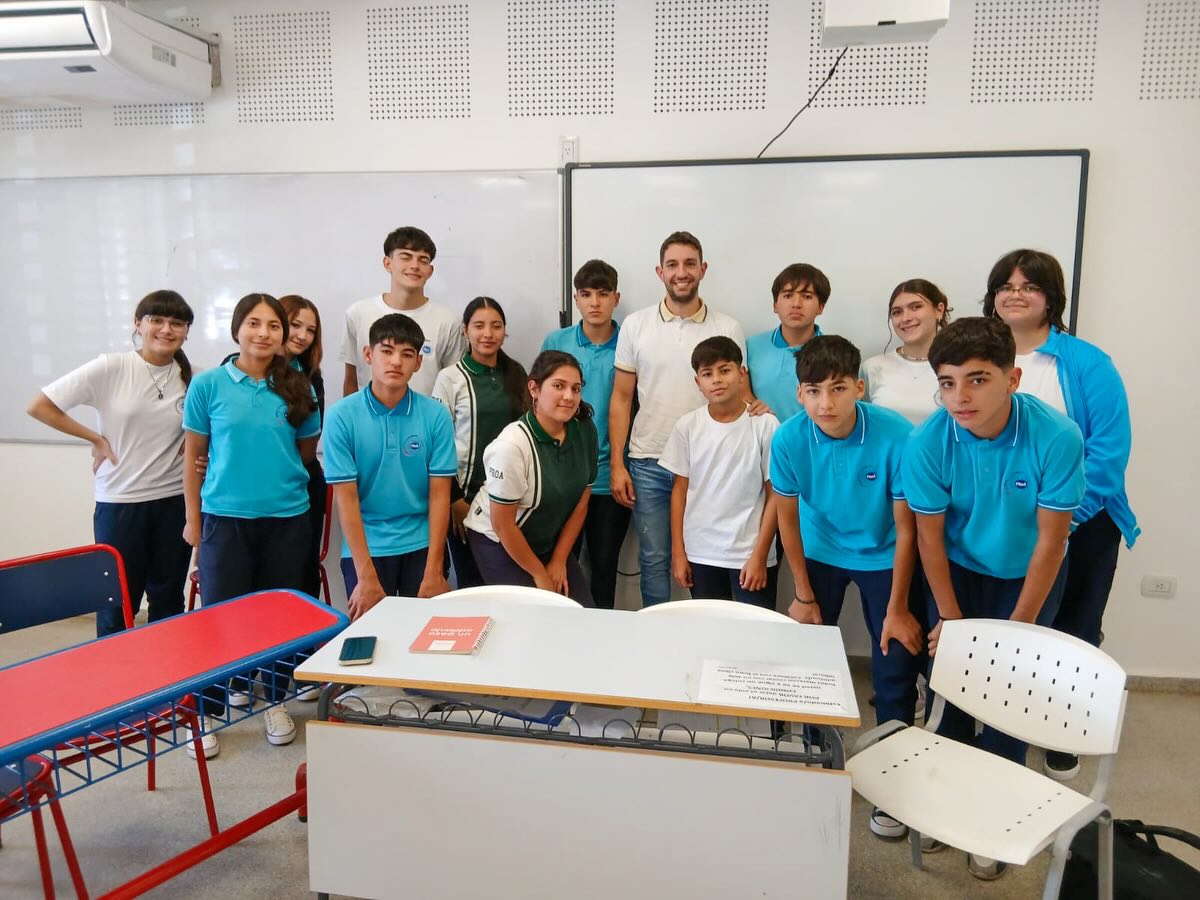 Reunión con el Centro de Estudiantes PROA 